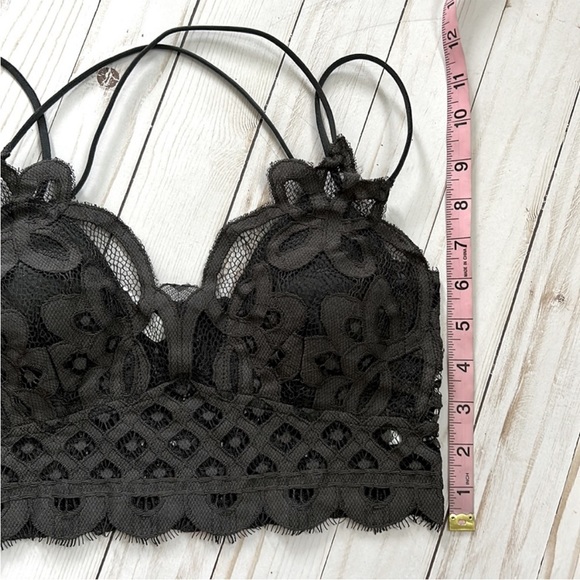 Floral Padded Lace Brawlette in Dark Charcoal Grey Color (almost black) - Picture 8 of 8
